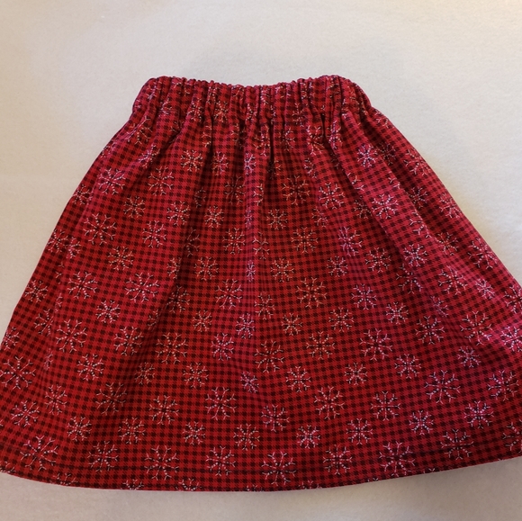 Handmade Little Girls Skirts. 2 Sizes Red - Picture 3 of 6